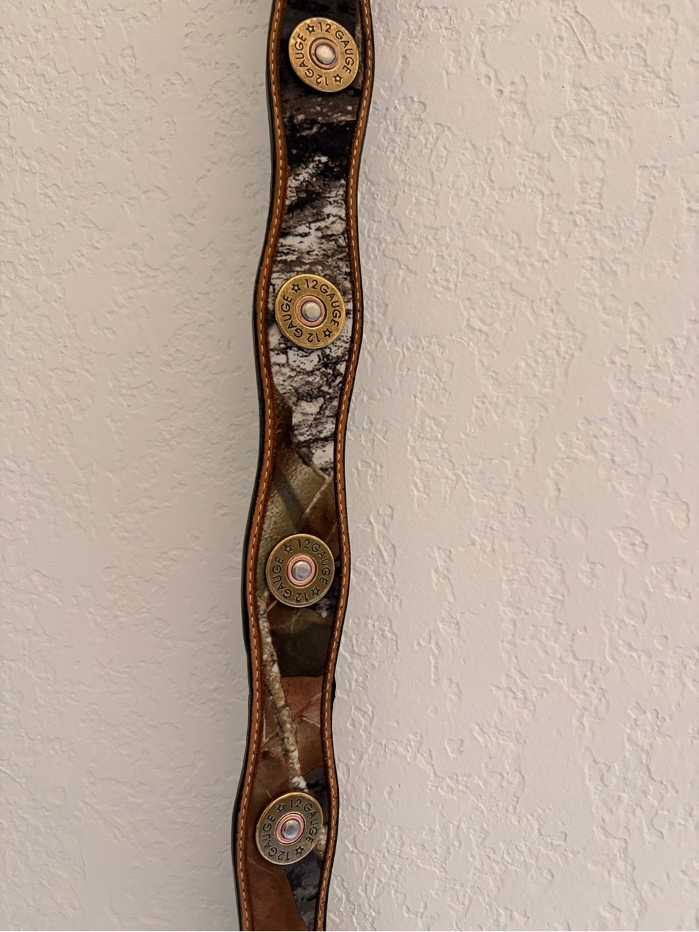 Men's Camo Leather Belt with Brass Shell Accents - Brown/Green